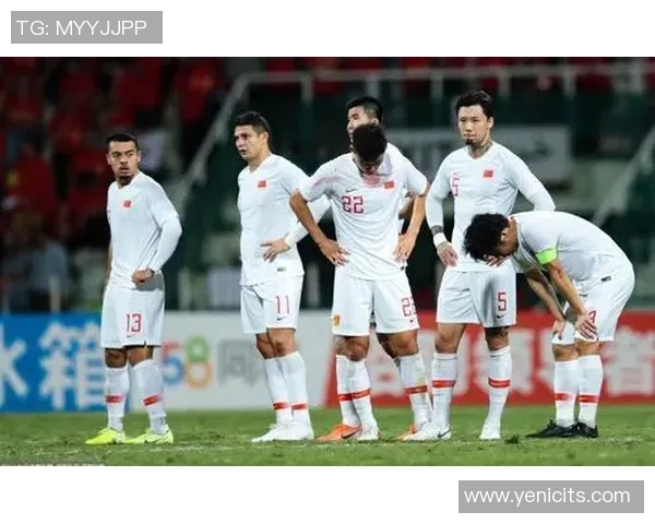 全网热议足球明星争议瞬间吐槽视频引发球迷热烈讨论与反思